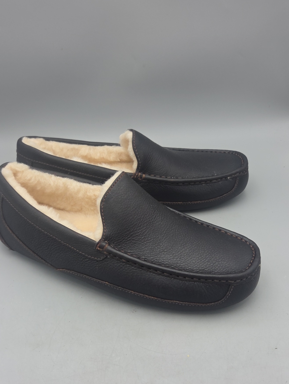 UGG Men's Ascot Brown Leather House Slippers Men 12